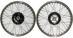 Ρόδα Πίσω&Ρουλ. Μαύρο Ταμπ. C100GRAND