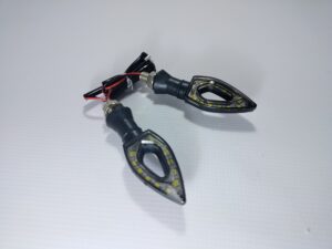 ΦΛΑΣ ΜΕ ΤΡΥΠΑ LED ΦΙΜΕ