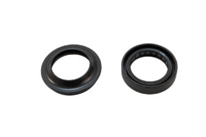 Τσιμούχες Πιρουνιού Σετ με Ξύστρες OEM VIESTE125/300 E5
