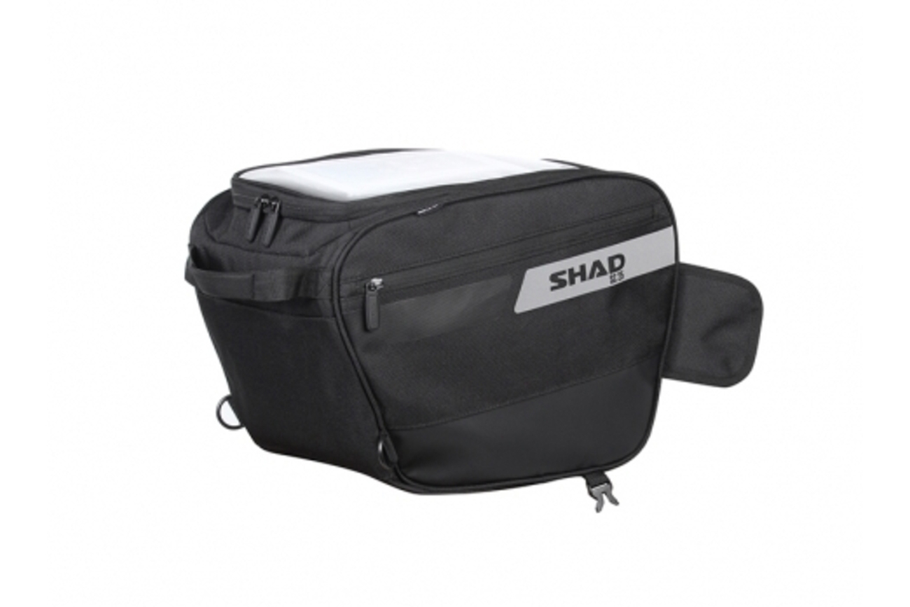 Βαλιτσάκι Μαλακό SCOOTER SHAD X0SC25 Μαύρο Μπροστά στα Πόδια - Image 2
